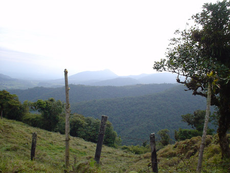 Vista de las faldas del volcán Poás